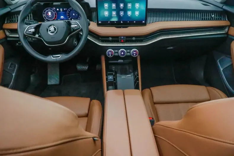 Skoda Superb din 2024 cu 20.667 km - oferta SKO174853 - foto 26