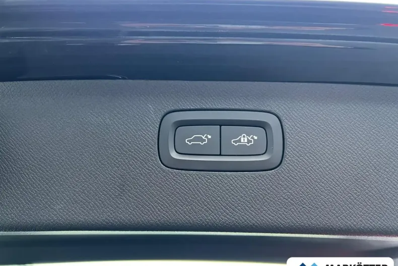 Volvo XC90 din 2022 cu 46.262 km - oferta VOL174856 - foto 15