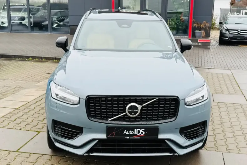 Volvo XC90 din 2022 cu 76.702 km - oferta VOL174857 - foto 8