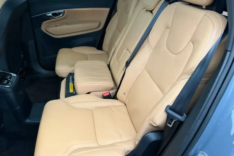 Volvo XC90 din 2022 cu 76.702 km - oferta VOL174857 - foto 20