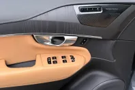 Volvo XC90 din 2022 cu 76.702 km - oferta VOL174857 - foto 28