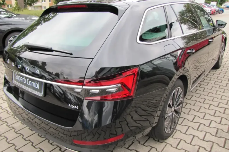 Skoda Superb din 2023 cu 44.150 km - oferta SKO174860 - foto 7