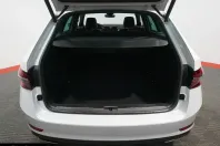 Skoda Superb din 2022 cu 59.295 km - oferta SKO174861 - foto 35