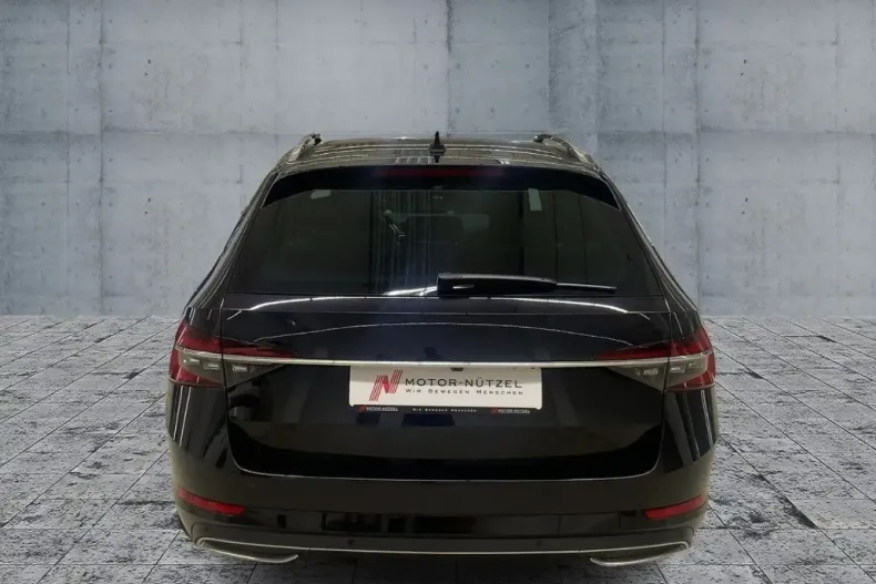 Skoda Superb din 2023 cu 71.175 km - oferta SKO174862 - foto 4