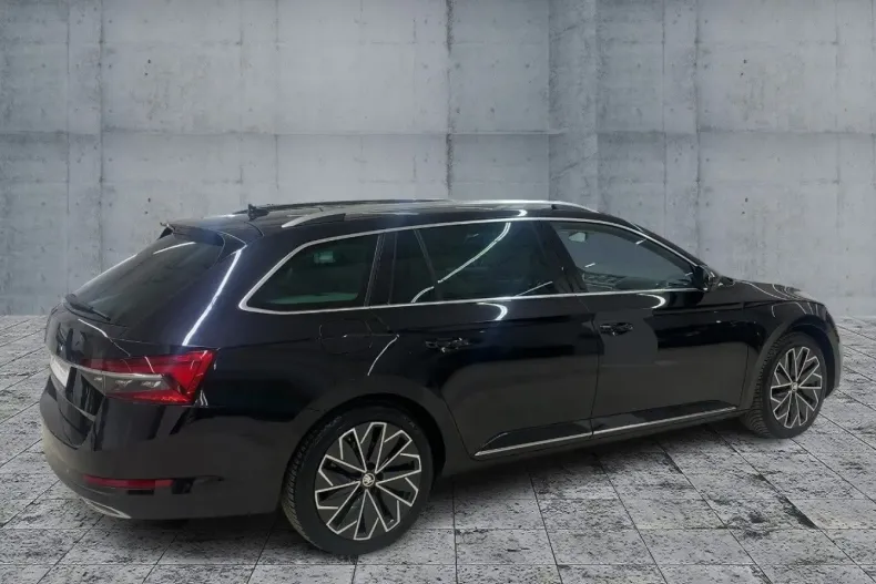 Skoda Superb din 2023 cu 71.175 km - oferta SKO174862 - foto 5