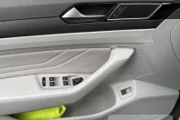 Volkswagen Passat Alltrack din 2022 cu 40.450 km - oferta VOL174864 - foto 11