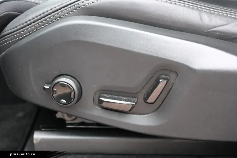 Volvo XC90 din 2022 cu 61.955 km - oferta VOL174865 - foto 25