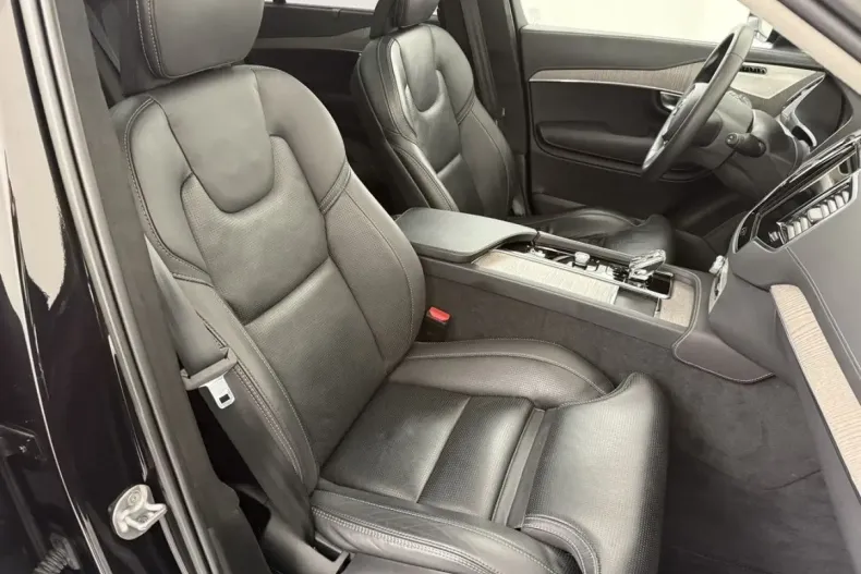 Volvo XC90 din 2022 cu 72.000 km - oferta VOL174867 - foto 14