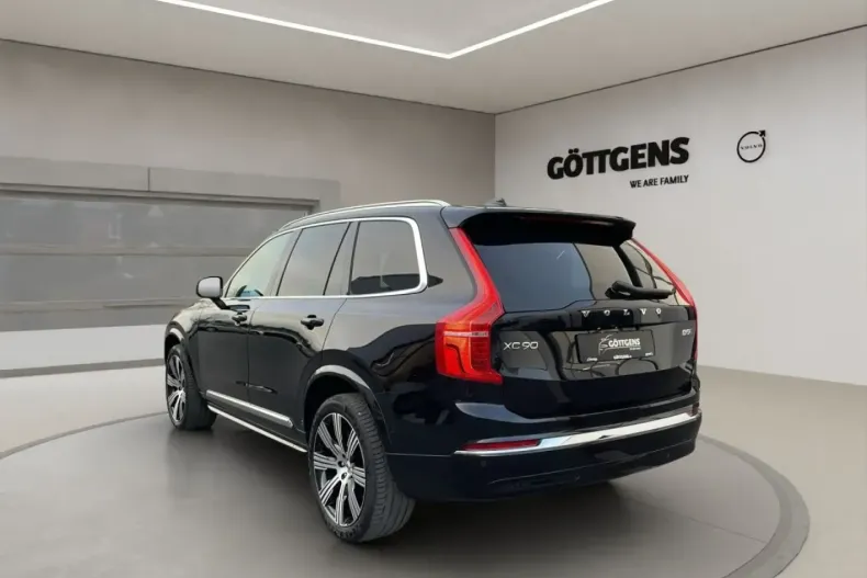 Volvo XC90 din 2023 cu 27.441 km - oferta VOL174869 - foto 3