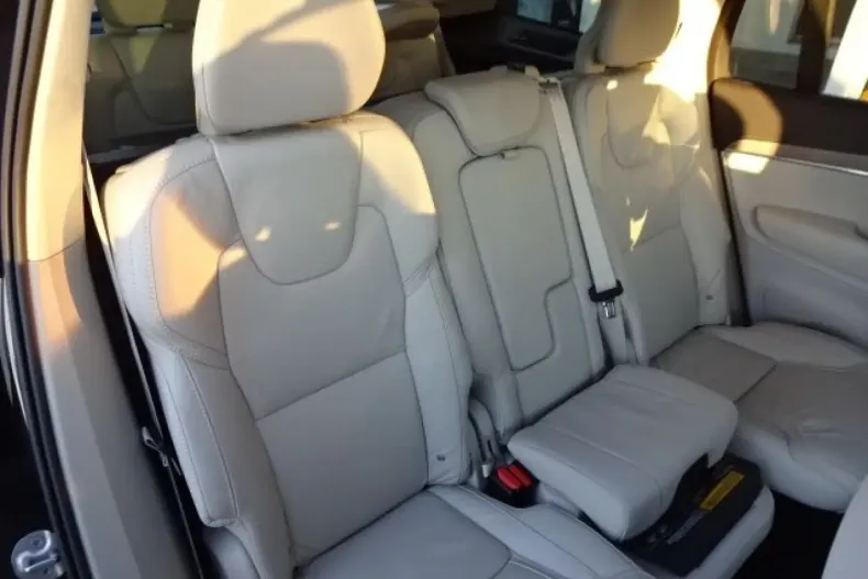 Volvo XC90 din 2023 cu 76.500 km - oferta VOL174874 - foto 16