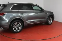 Volkswagen Touareg din 2022 cu 58.414 km - oferta VOL174875 - foto 11