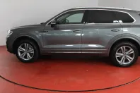 Volkswagen Touareg din 2022 cu 58.414 km - oferta VOL174875 - foto 24