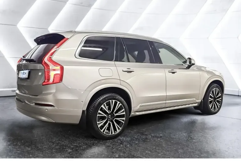 Volvo XC90 din 2022 cu 63.643 km - oferta VOL174876 - foto 5