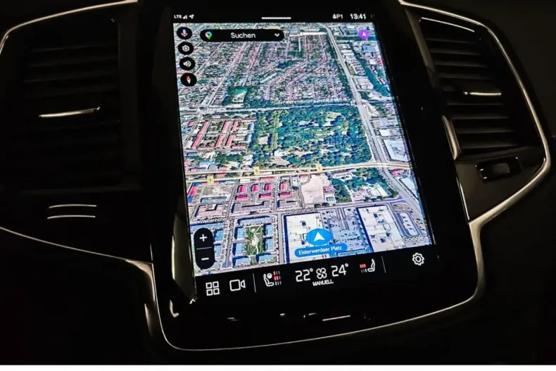 Volvo XC90 din 2022 cu 63.643 km - oferta VOL174876 - foto 12