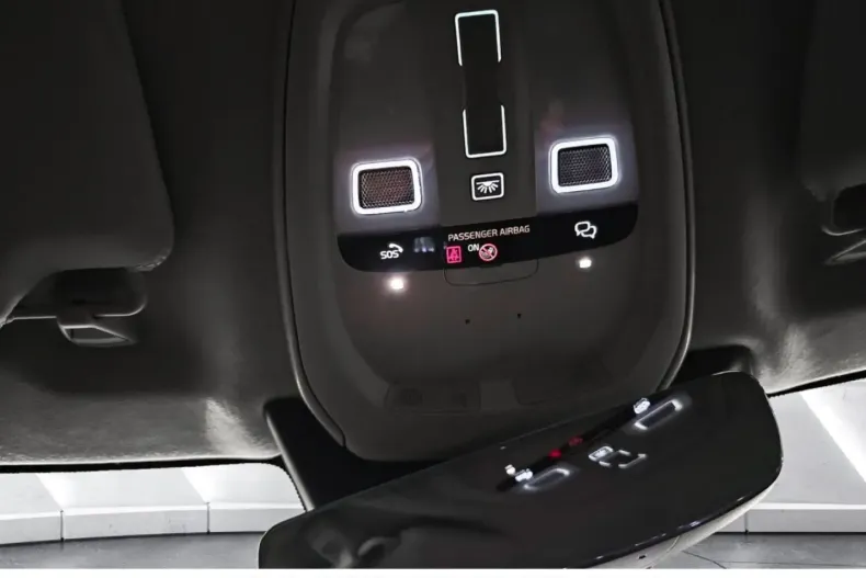 Volvo XC90 din 2022 cu 63.643 km - oferta VOL174876 - foto 22