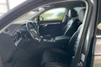 Volkswagen Touareg din 2023 cu 65.446 km - oferta VOL174877 - foto 7