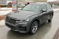Volkswagen Touareg din 2021 cu 41.780 km - oferta VOL174878 - foto 1