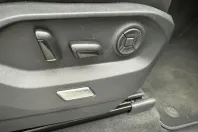 Volkswagen Touareg din 2021 cu 84.690 km - oferta VOL174881 - foto 5