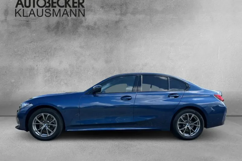 BMW 320 din 2022 cu 43.788 km - oferta BMW174885 - foto 4