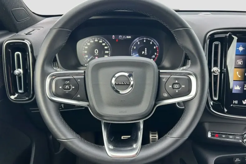 Volvo XC40 din 2021 cu 64.200 km - oferta VOL174888 - foto 8