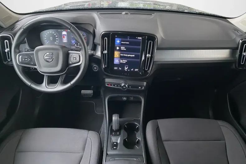 Volvo XC40 din 2021 cu 57.874 km - oferta VOL174889 - foto 8