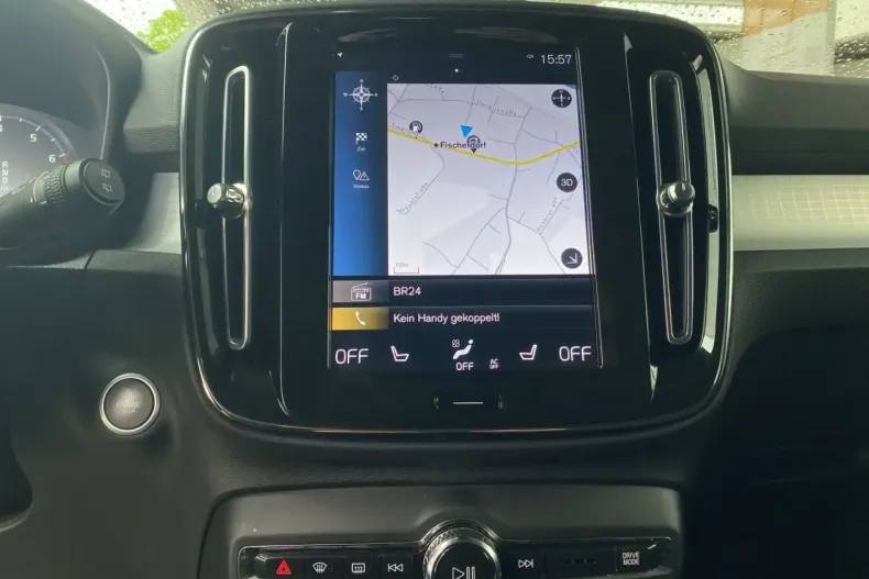 Volvo XC40 din 2021 cu 57.874 km - oferta VOL174889 - foto 19