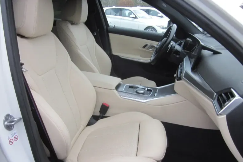 BMW 330 din 2022 cu 91.400 km - oferta BMW174891 - foto 13