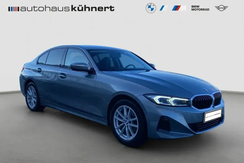 BMW 320 din 2022 cu 73.994 km - oferta BMW174892 - foto 3