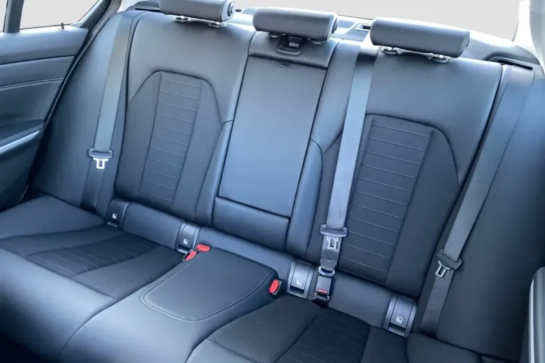 BMW 320 din 2022 cu 73.994 km - oferta BMW174892 - foto 16