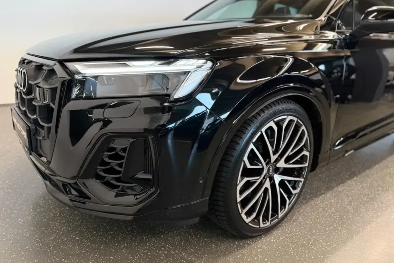 Audi Q7 din 2024 cu 8.000 km - oferta AUD174895 - foto 10