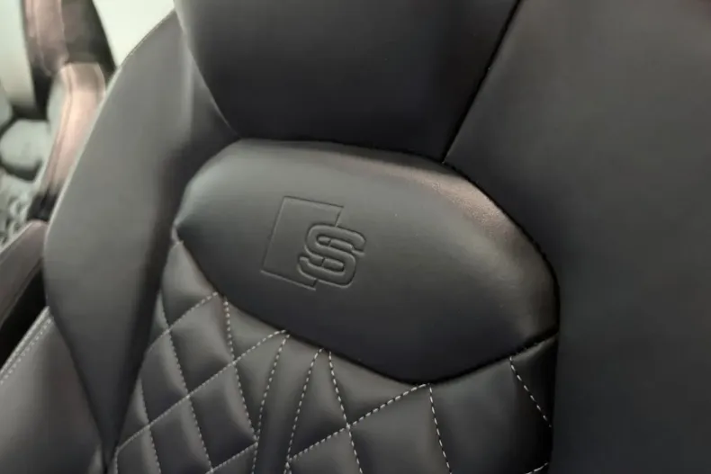 Audi Q7 din 2024 cu 8.000 km - oferta AUD174895 - foto 24