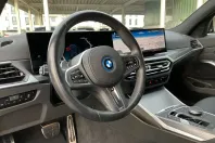 BMW 330 din 2022 cu 60.700 km - oferta BMW174900 - foto 8