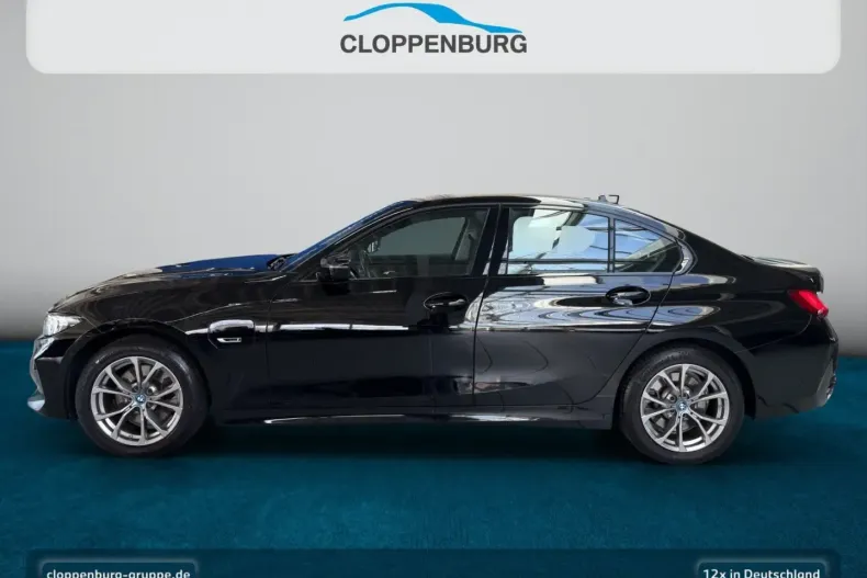BMW 330 din 2022 cu 77.400 km - oferta BMW174903 - foto 3