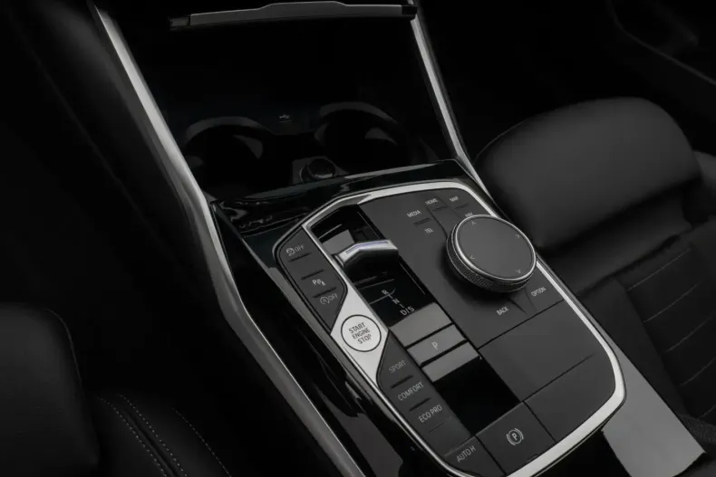 BMW 320 din 2022 cu 48.048 km - oferta BMW174904 - foto 21