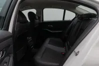 BMW 320 din 2022 cu 48.048 km - oferta BMW174904 - foto 23