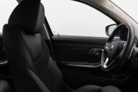 BMW 320 din 2022 cu 48.048 km - oferta BMW174904 - foto 34