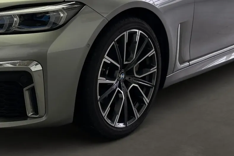 BMW 730 din 2022 cu 55.800 km - oferta BMW174918 - foto 9