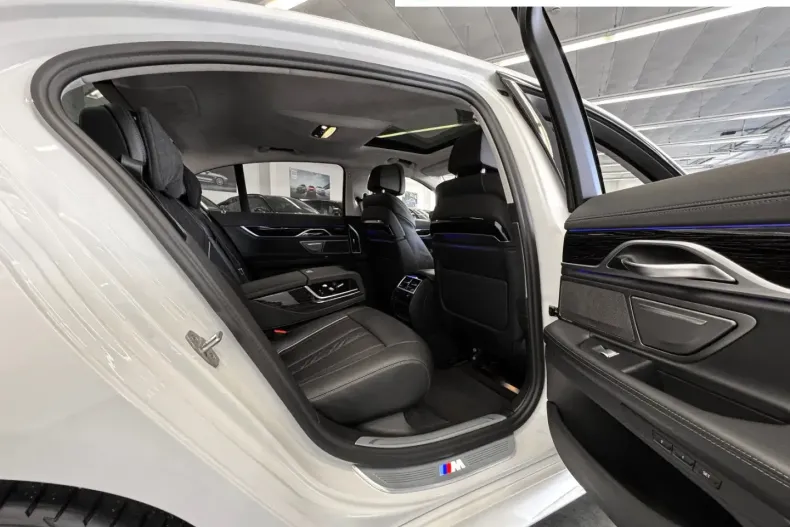 BMW 730 din 2022 cu 71.700 km - oferta BMW174919 - foto 16