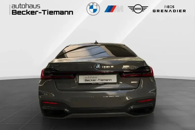 BMW 745 din 2021 cu 46.379 km - oferta BMW174921 - foto 6