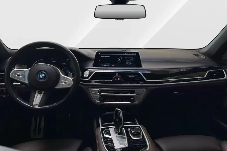 BMW 745 din 2021 cu 46.379 km - oferta BMW174921 - foto 10