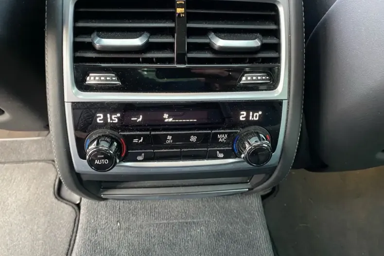 BMW 740 din 2022 cu 84.200 km - oferta BMW174923 - foto 14