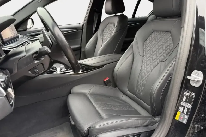 BMW 545 din 2022 cu 71.400 km - oferta BMW174925 - foto 6