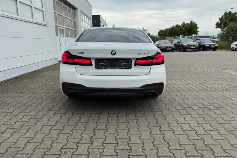 BMW 545 din 2021 cu 38.749 km - oferta BMW174926 - foto 5