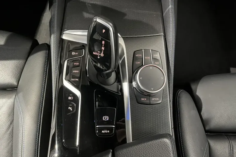 BMW 545 din 2021 cu 77.900 km - oferta BMW174928 - foto 9