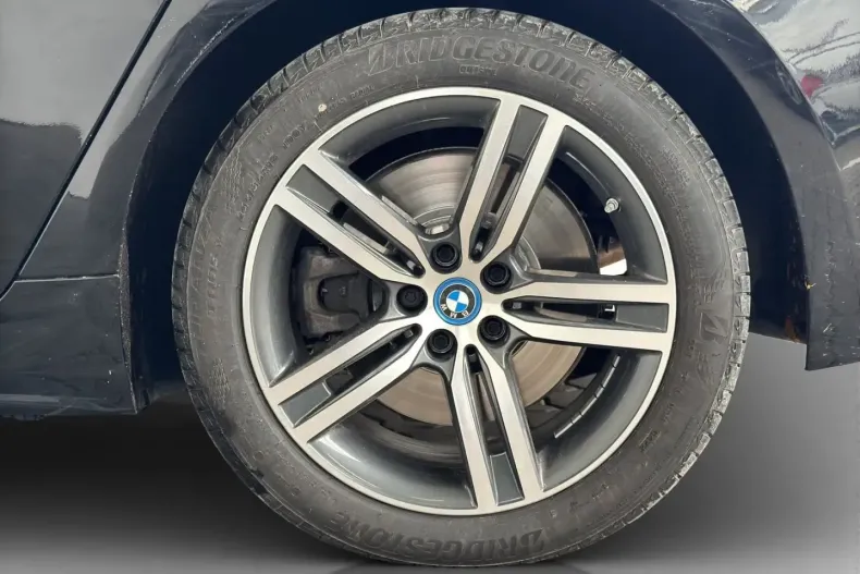 BMW 545 din 2022 cu 72.682 km - oferta BMW174932 - foto 9