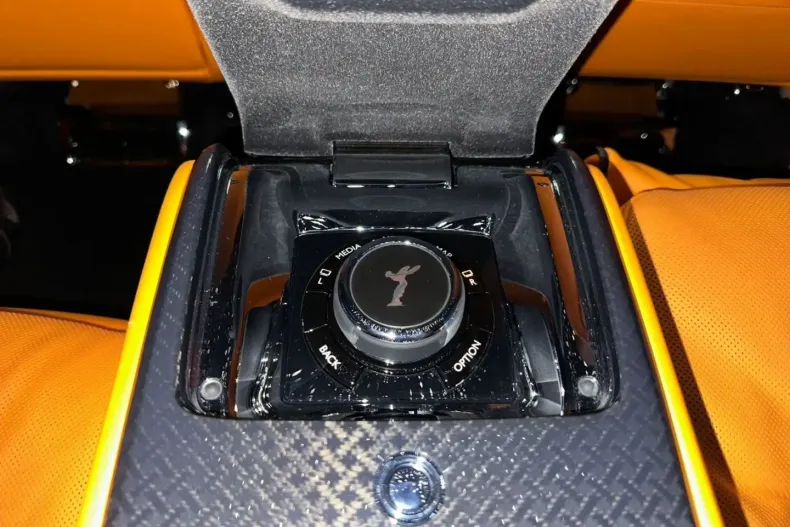 Rolls-Royce Cullinan din 2024 cu 6.071 km - oferta ROL174933 - foto 13