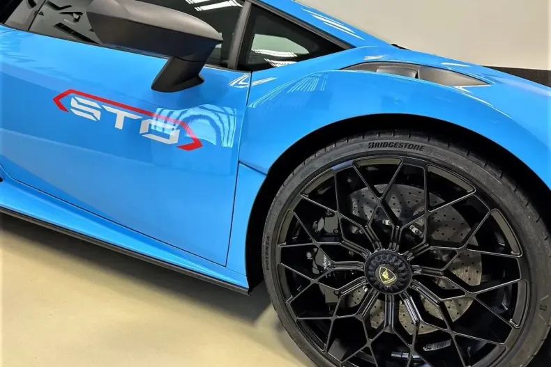 Lamborghini Huracán din 2022 cu 2.800 km - oferta LAM174936 - foto 27