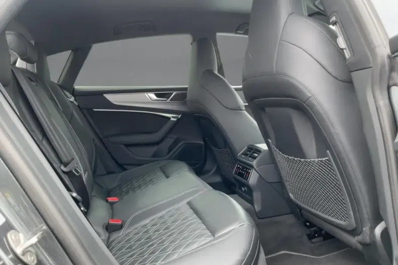 Audi A7 din 2022 cu 69.928 km - oferta AUD174941 - foto 12