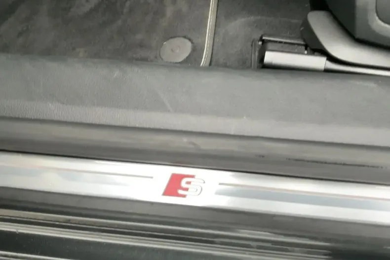 Audi A7 din 2022 cu 69.928 km - oferta AUD174941 - foto 18