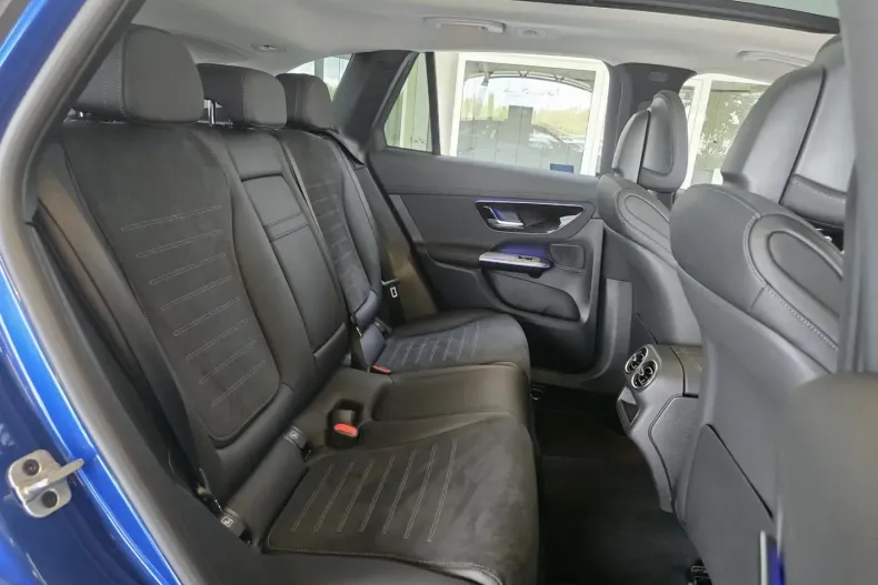 Mercedes-Benz GLC 300 din 2024 cu 9.990 km - oferta MER174942 - foto 13